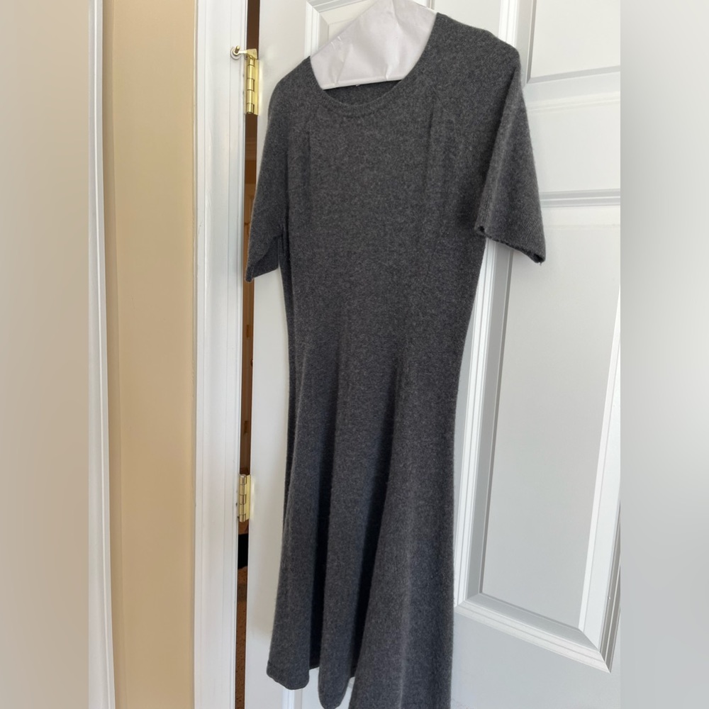 Cashmere 🔥🔥Antonio Melani Women's 100% Cashmere Short Sleeve Sweater Dress